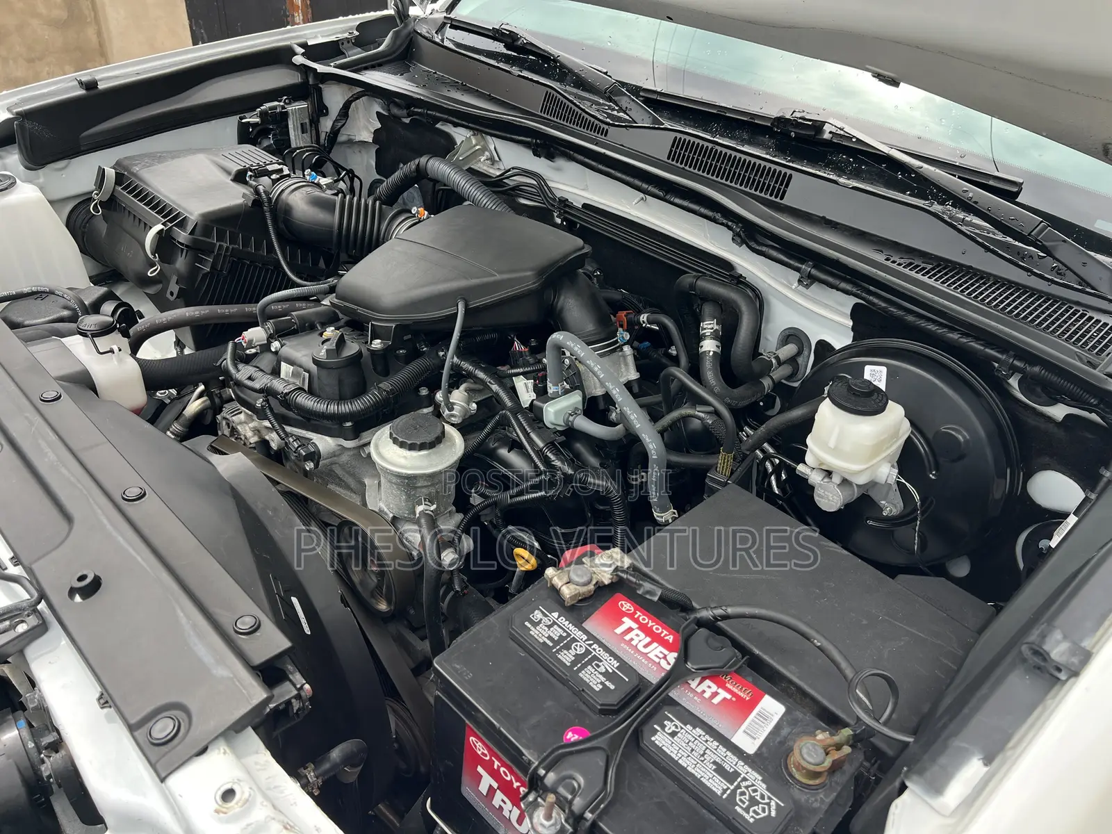 Toyota Tacoma SR5 Double Cab 5' Bed I4 AT 2023 White