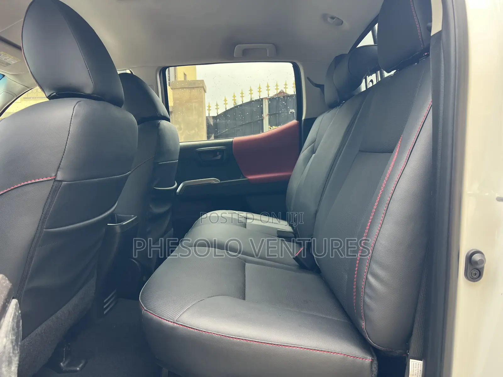 Toyota Tacoma SR5 Double Cab 5' Bed I4 AT 2023 White