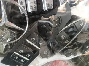 Door Switch for C300 F30 X6