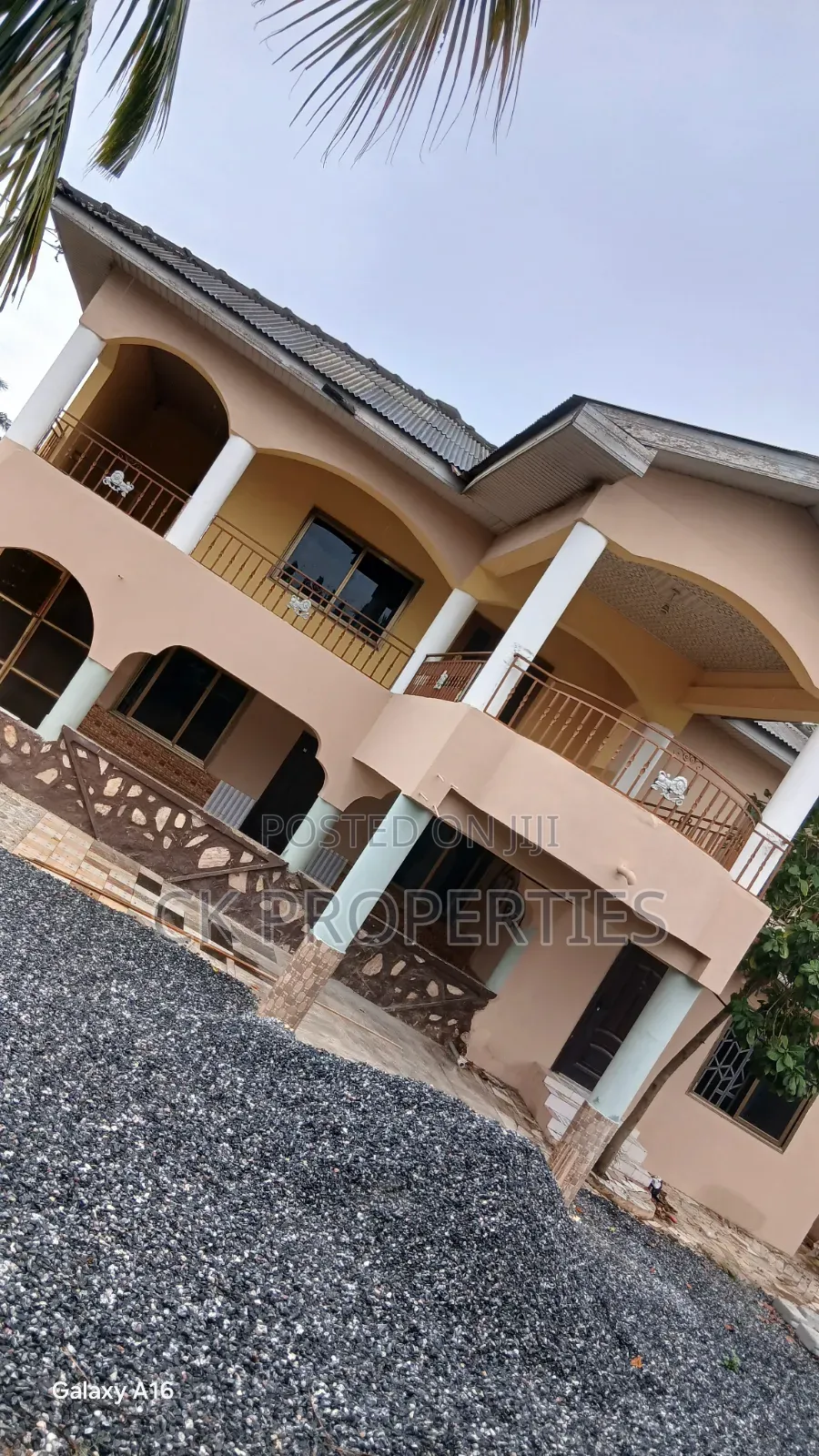 3bdrm Apartment in Parakuo Estate for rent