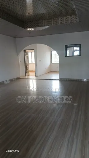 3bdrm Apartment in Parakuo Estate for rent