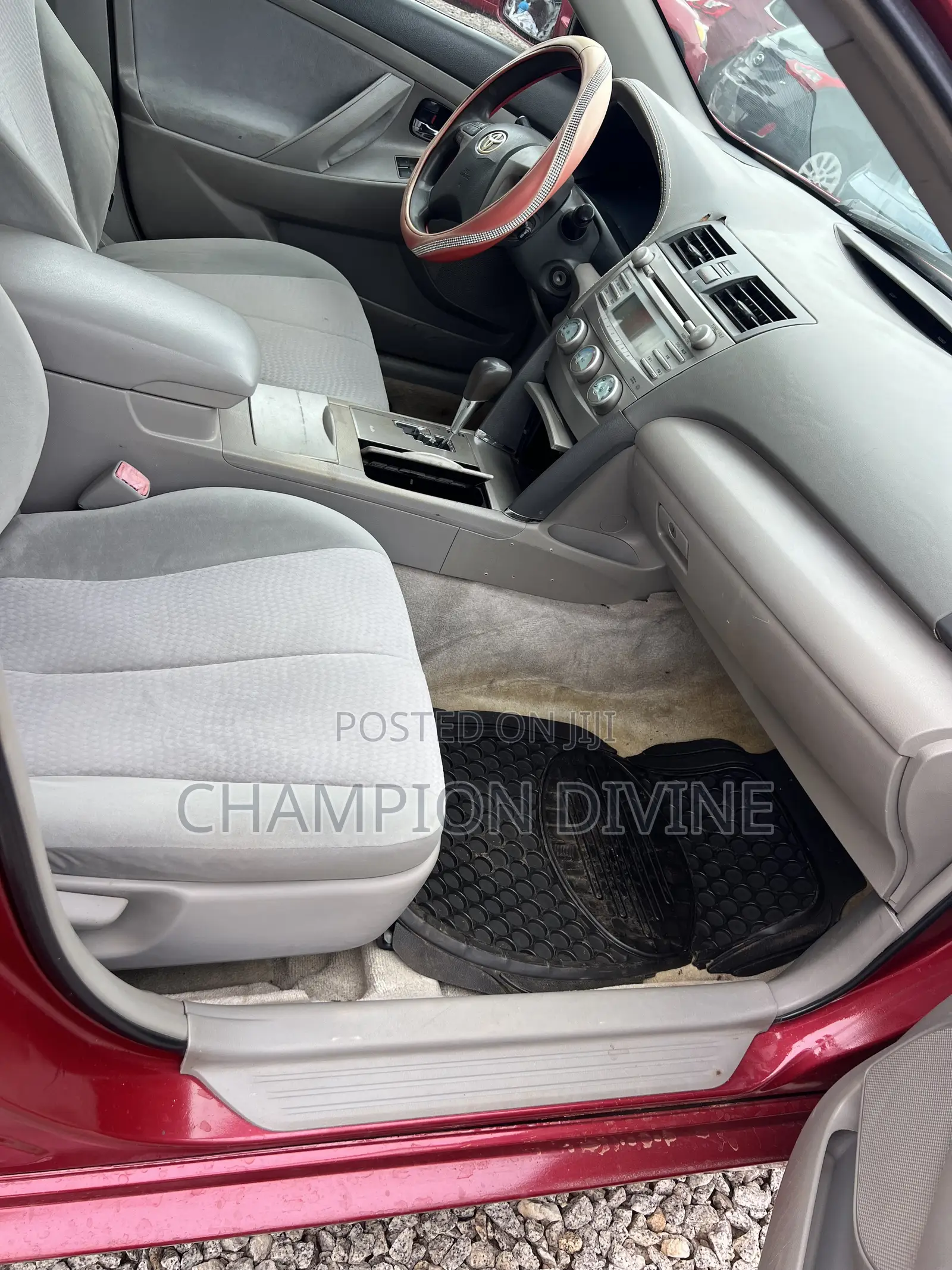 Toyota Camry 2011 Red