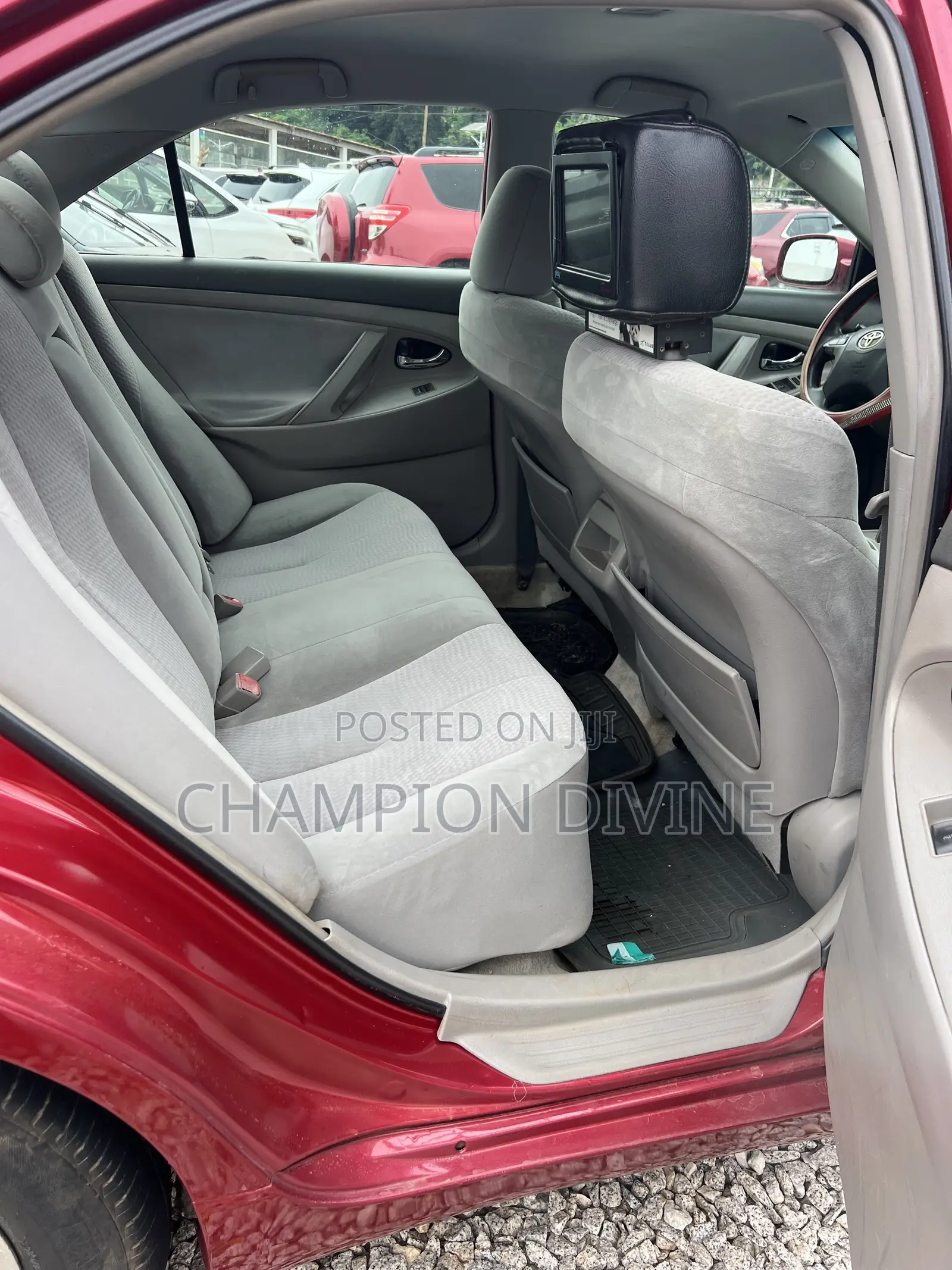 Toyota Camry 2011 Red