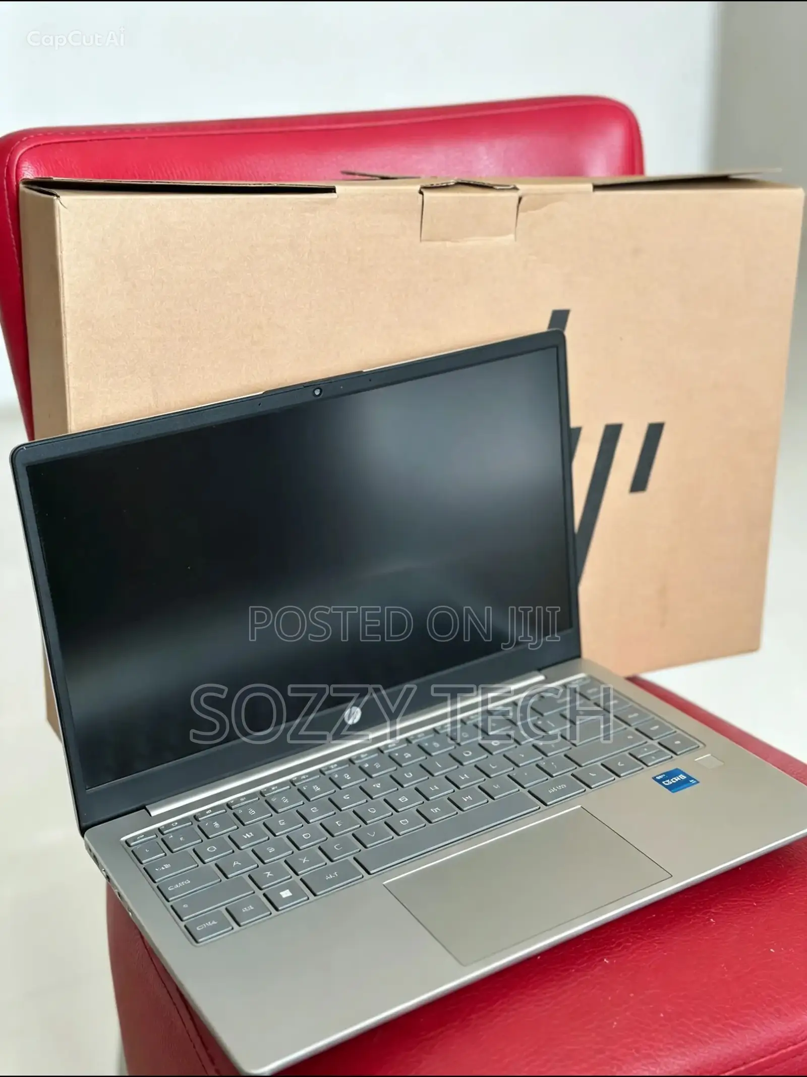 New Laptop HP 14-ep0063 8GB Intel Core i5 SSD 512GB