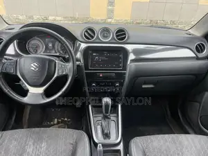 Suzuki Vitara 2020 Gray