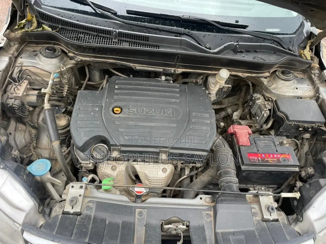 Suzuki Vitara 2020 Gray