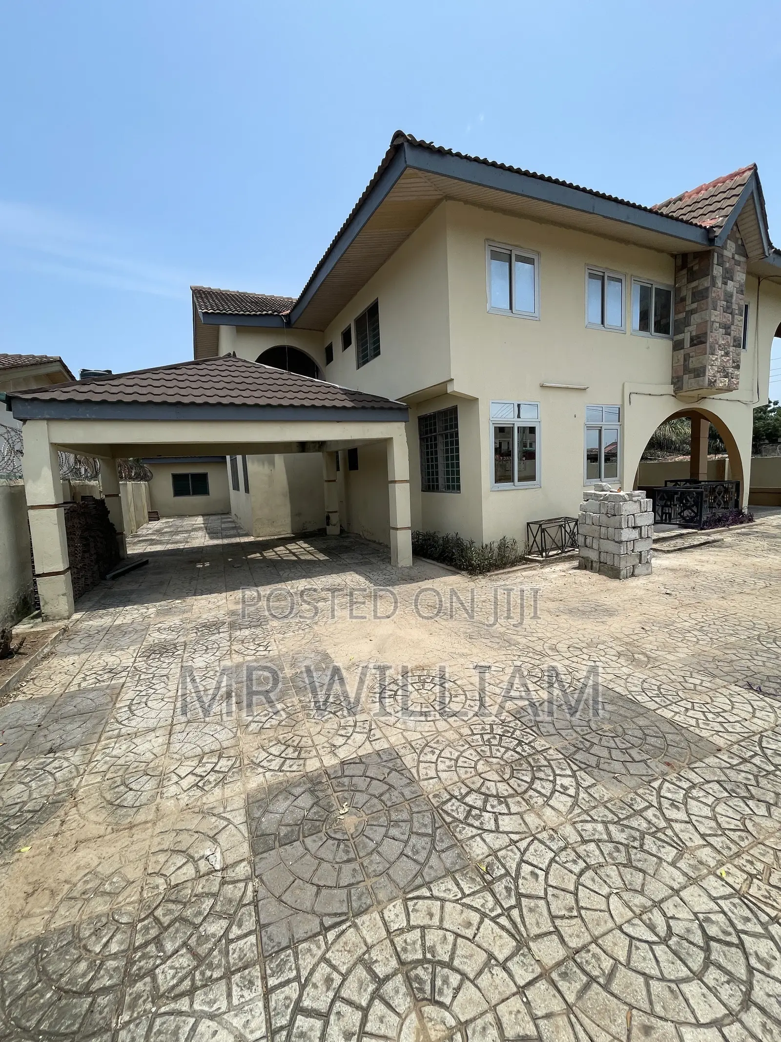 4bdrm Mansion in Spintex for rent