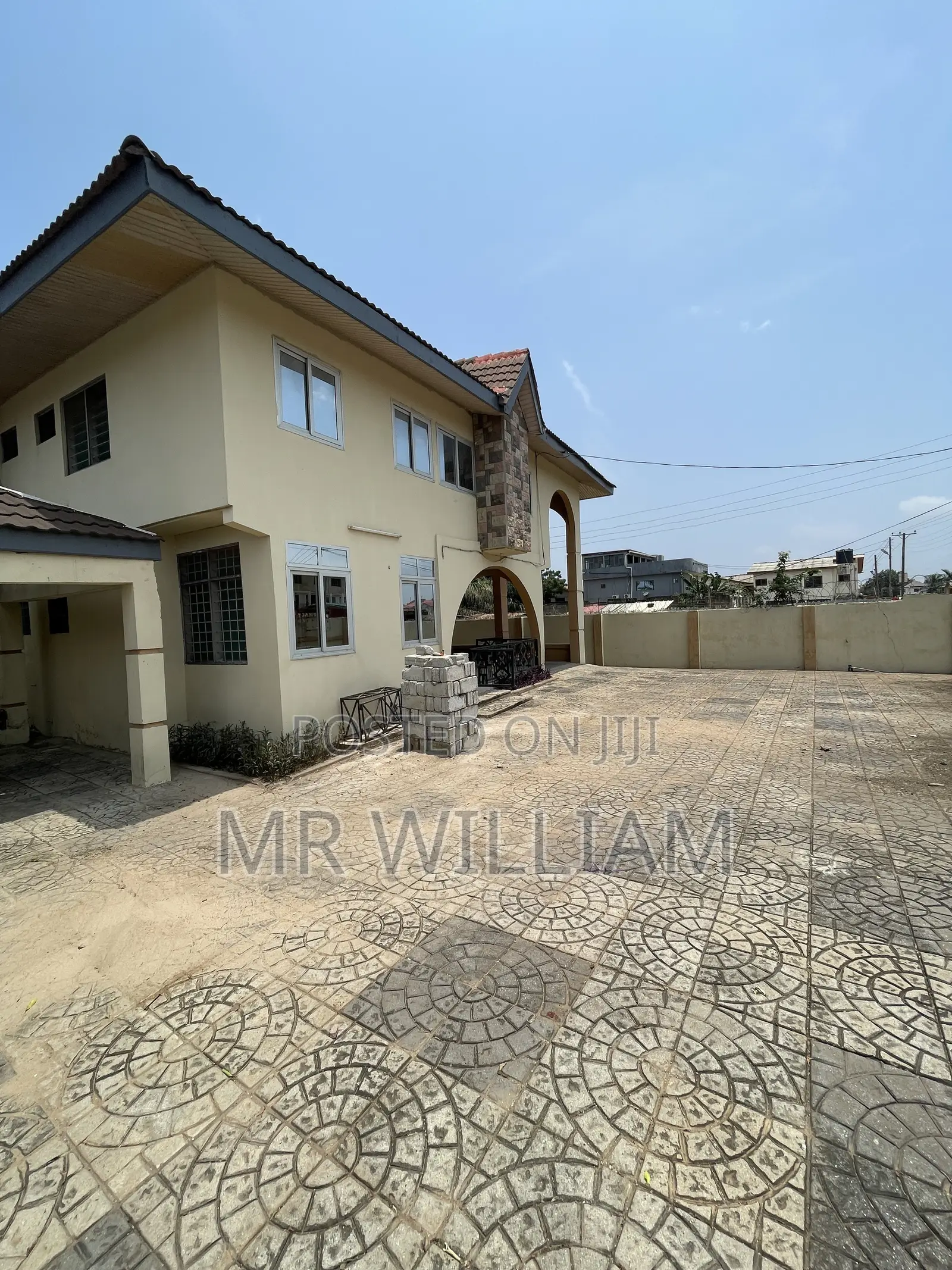4bdrm Mansion in Spintex for rent