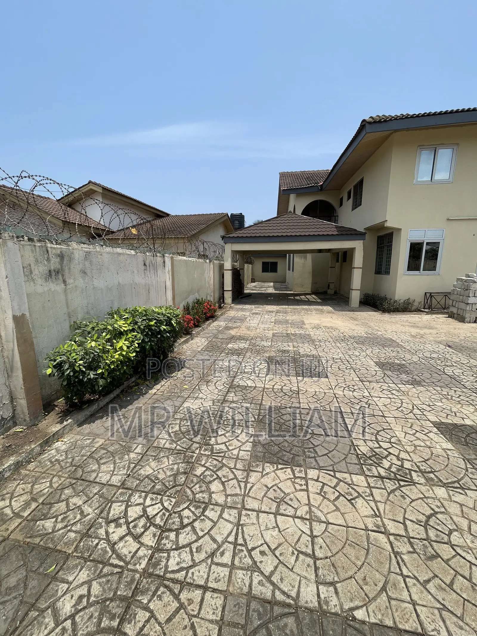 4bdrm Mansion in Spintex for rent