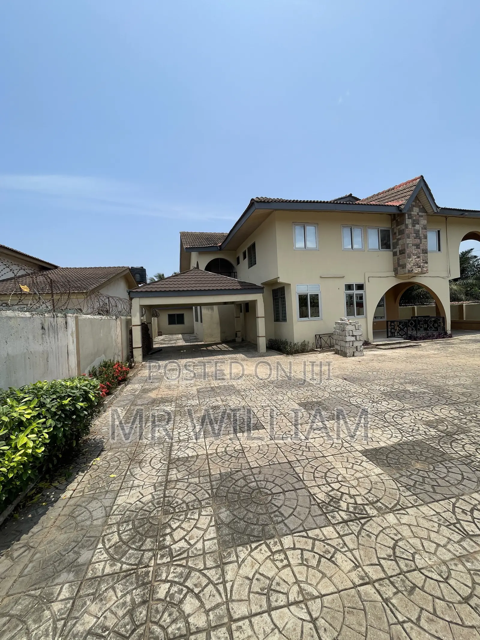 4bdrm Mansion in Spintex for rent