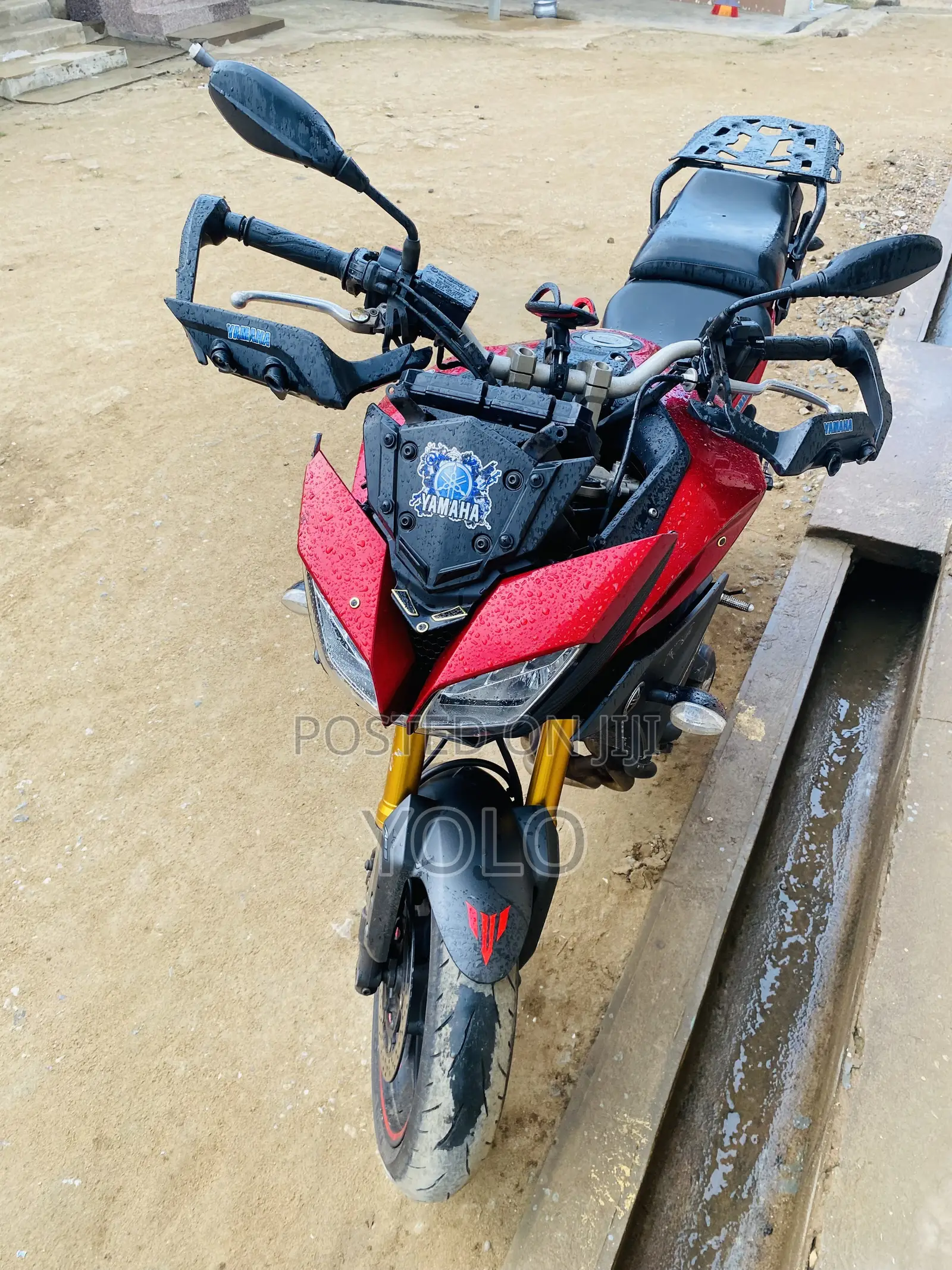 Yamaha 2018 Red