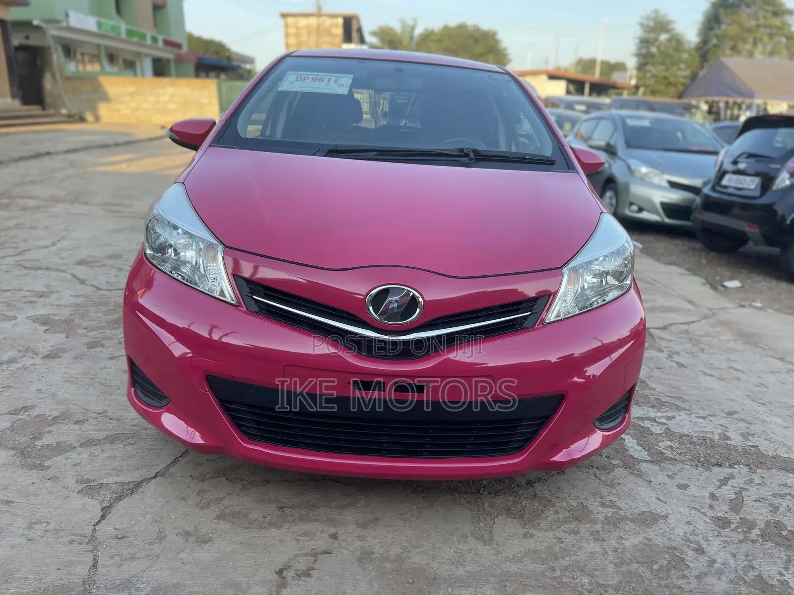 Toyota Vitz 1.3 AWD 3dr 2016 Pink