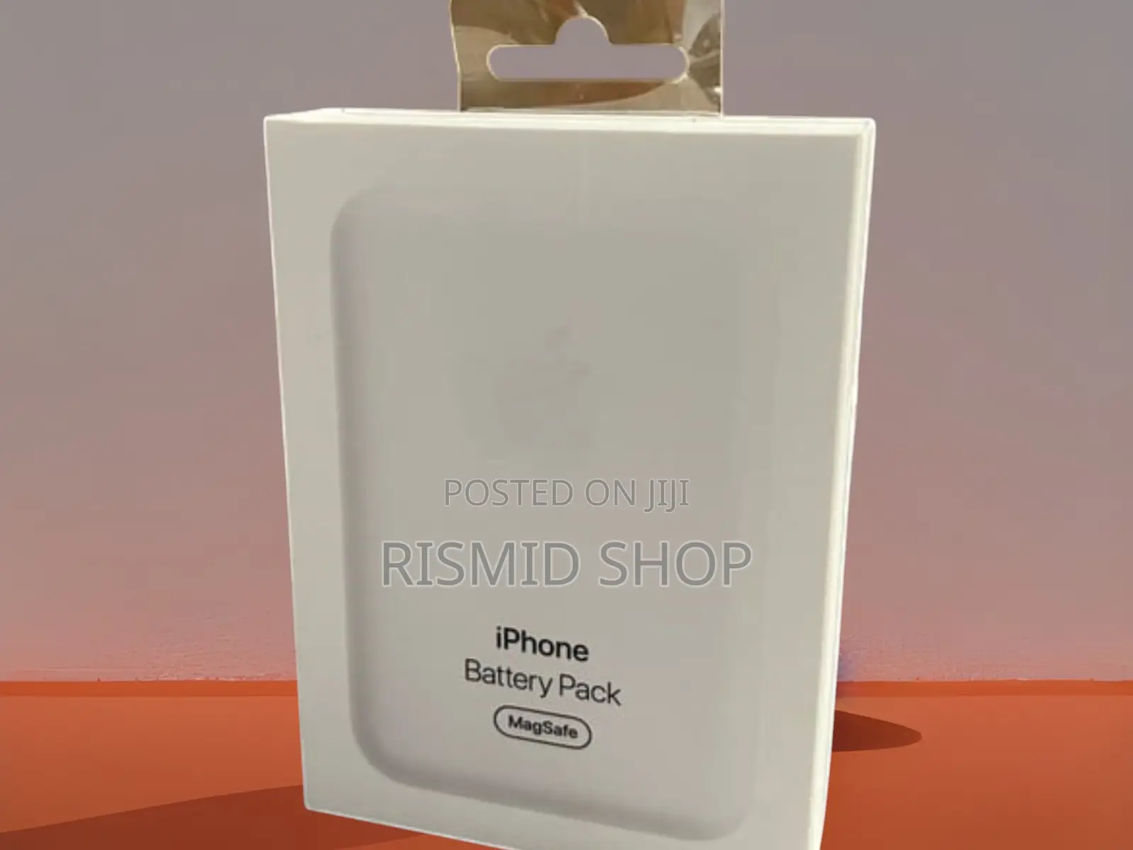 iPhone MagSafe-Style Wireless Battery Bank