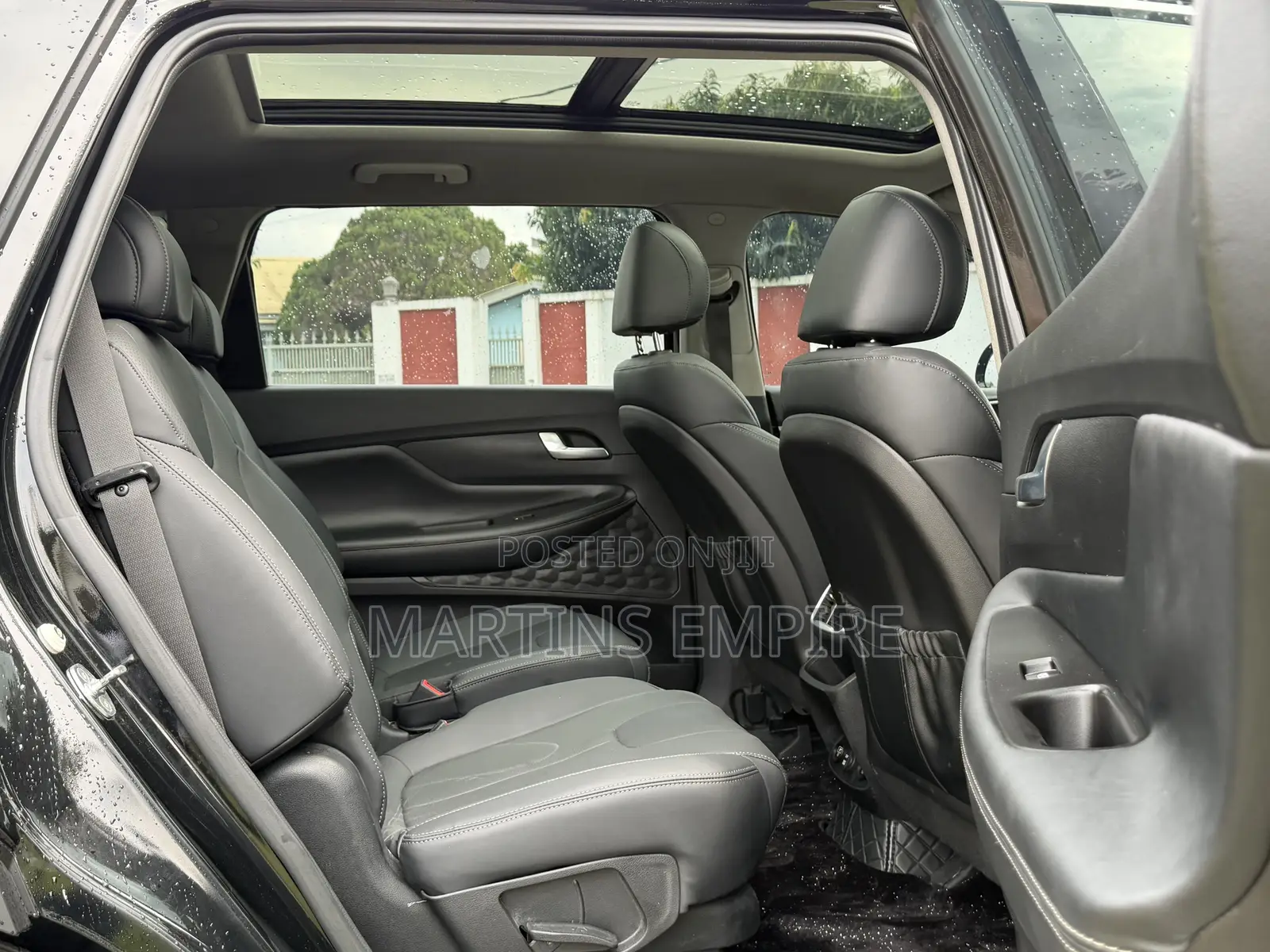 Hyundai Santa Fe SEL 2021 Black
