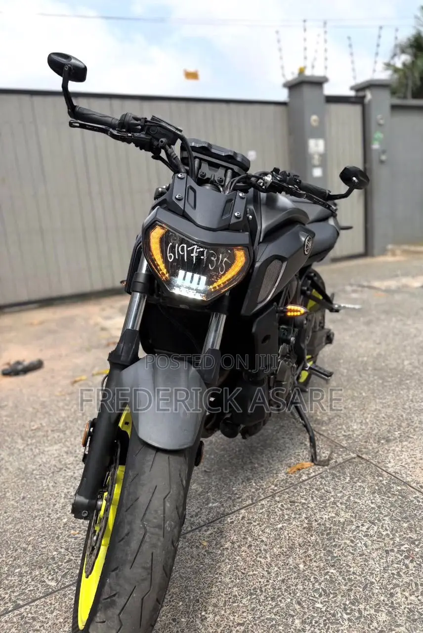 Yamaha MT-07 2024 Black