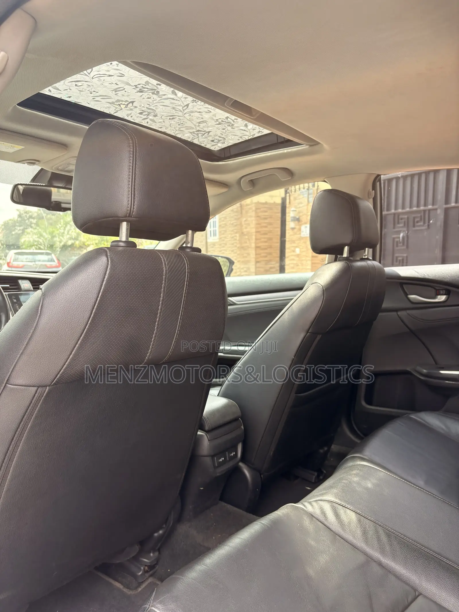 Honda Civic Touring 4dr Sedan (1.5L 4cyl) 2017 Silver