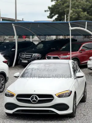 Mercedes-Benz C300 2023 White