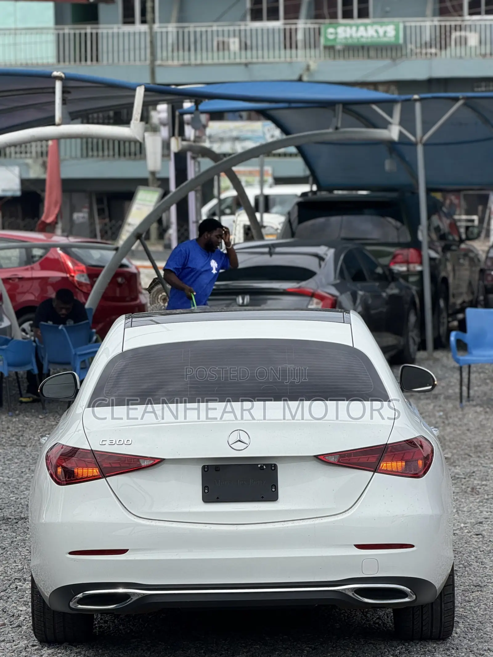 Mercedes-Benz C300 2023 White