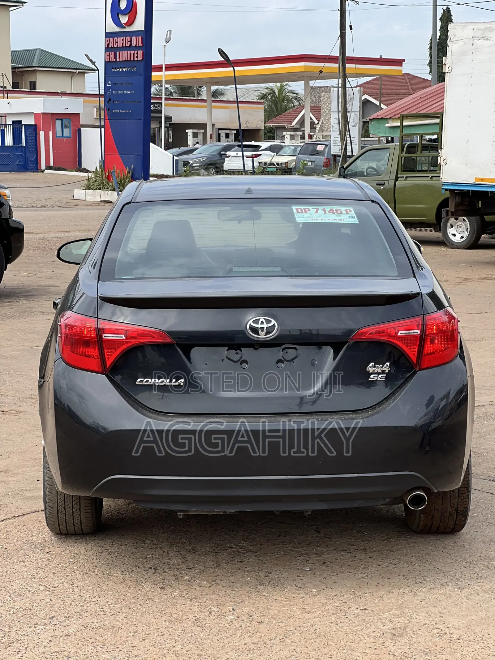 Toyota Corolla SE 4dr Sedan (1.8L 4cyl CVT) 2017 Black