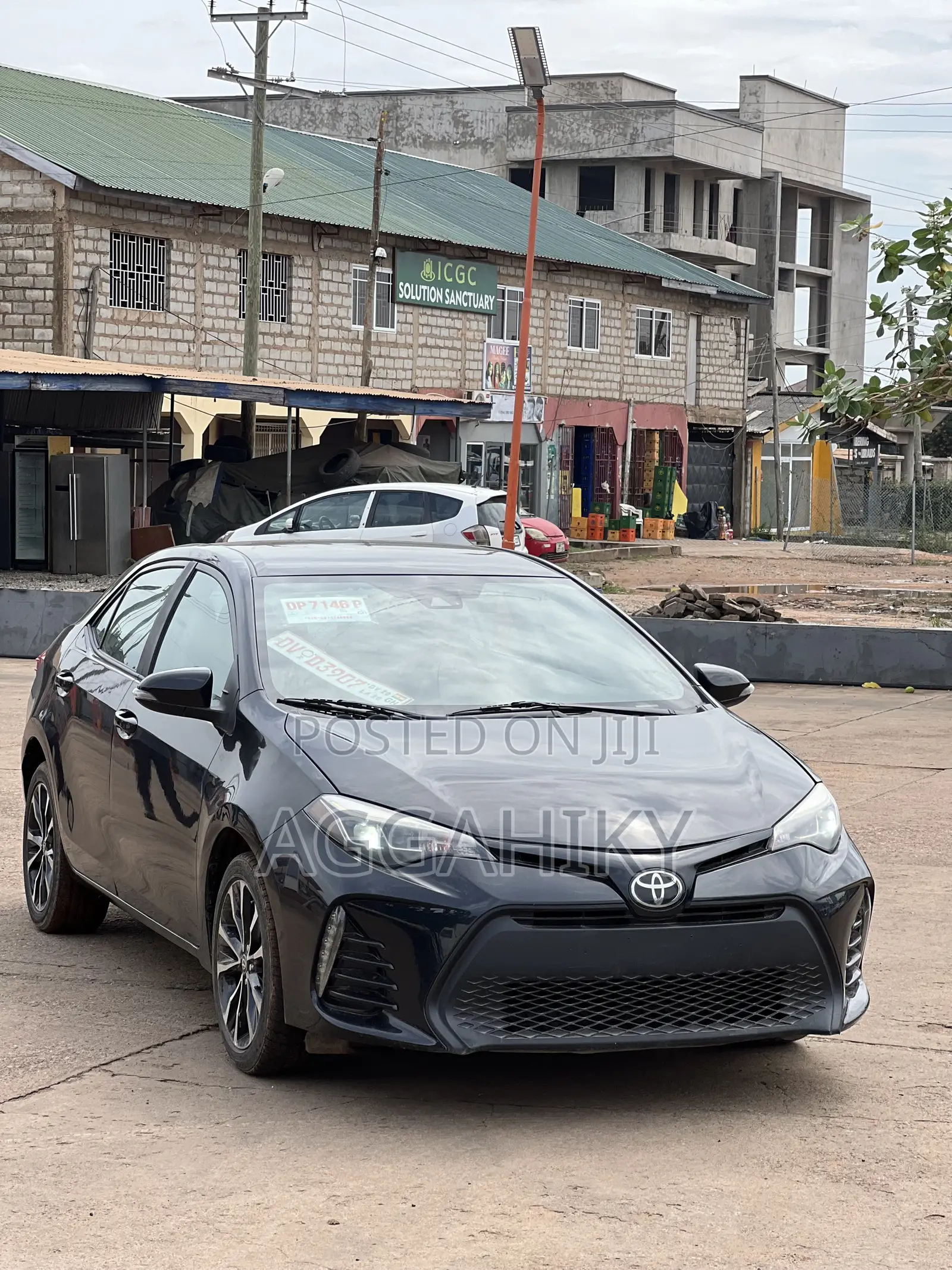 Toyota Corolla SE 4dr Sedan (1.8L 4cyl CVT) 2017 Black