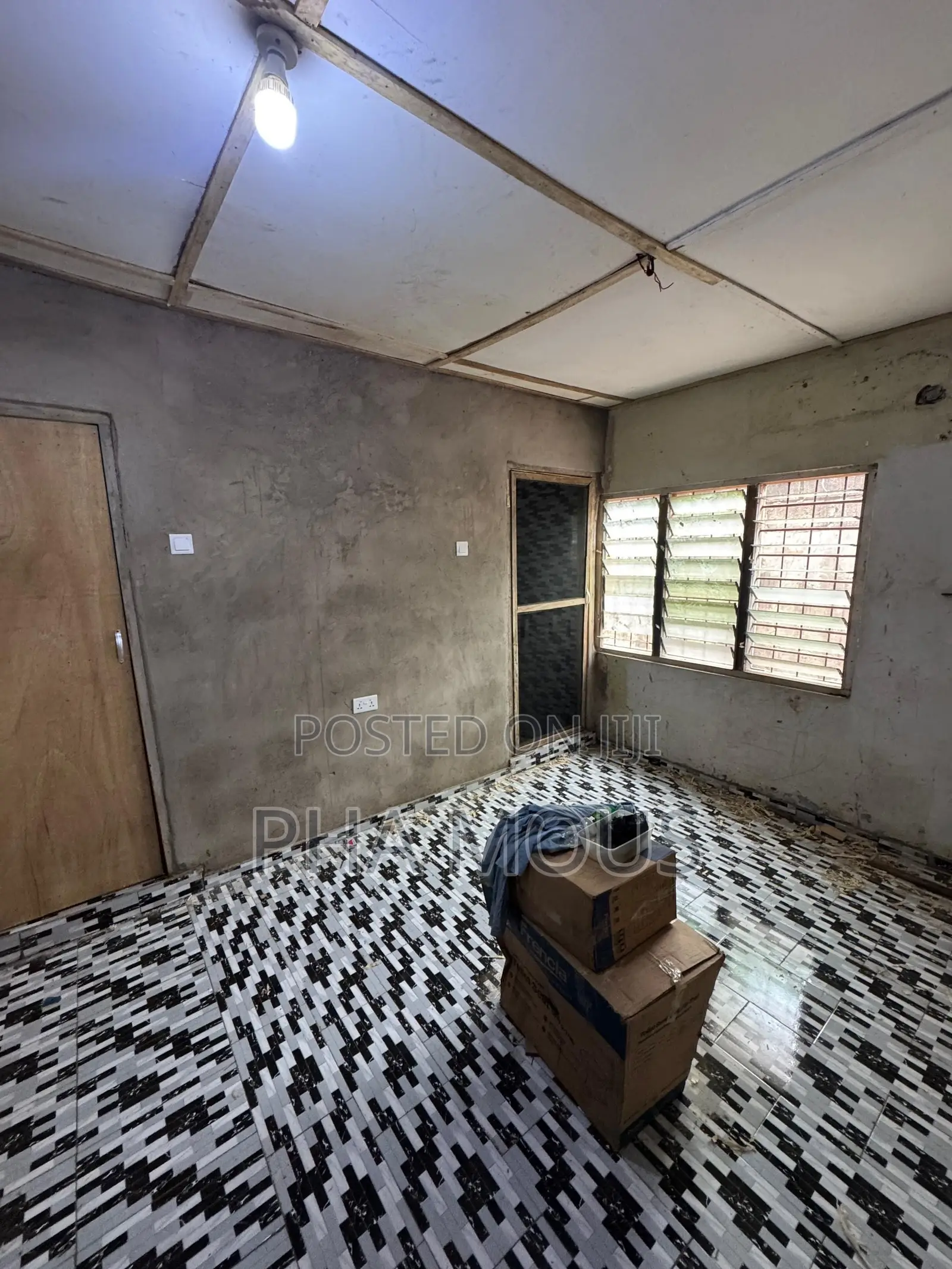 1bdrm Apartment in Mile 7 for rent