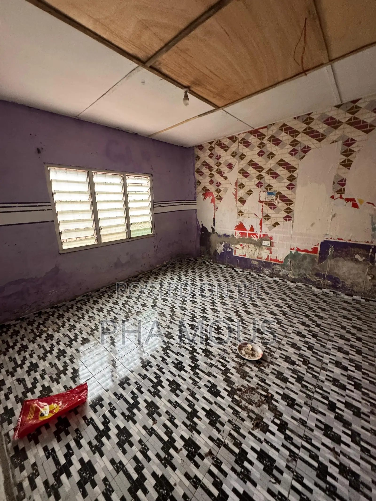 1bdrm Apartment in Mile 7 for rent