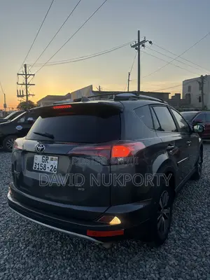Toyota RAV4 2017 Gray