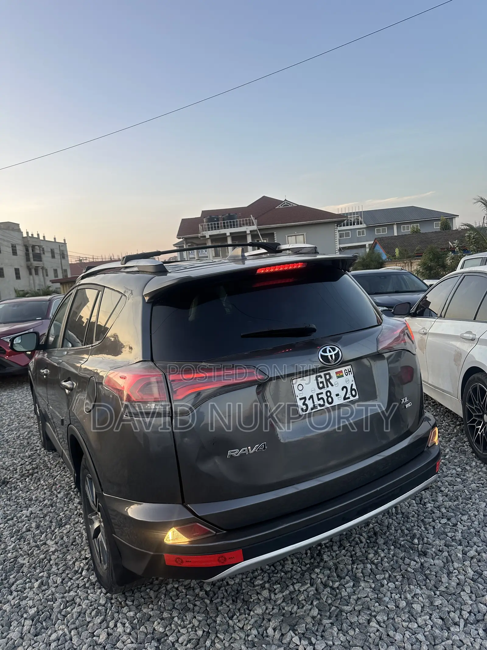 Toyota RAV4 2017 Gray
