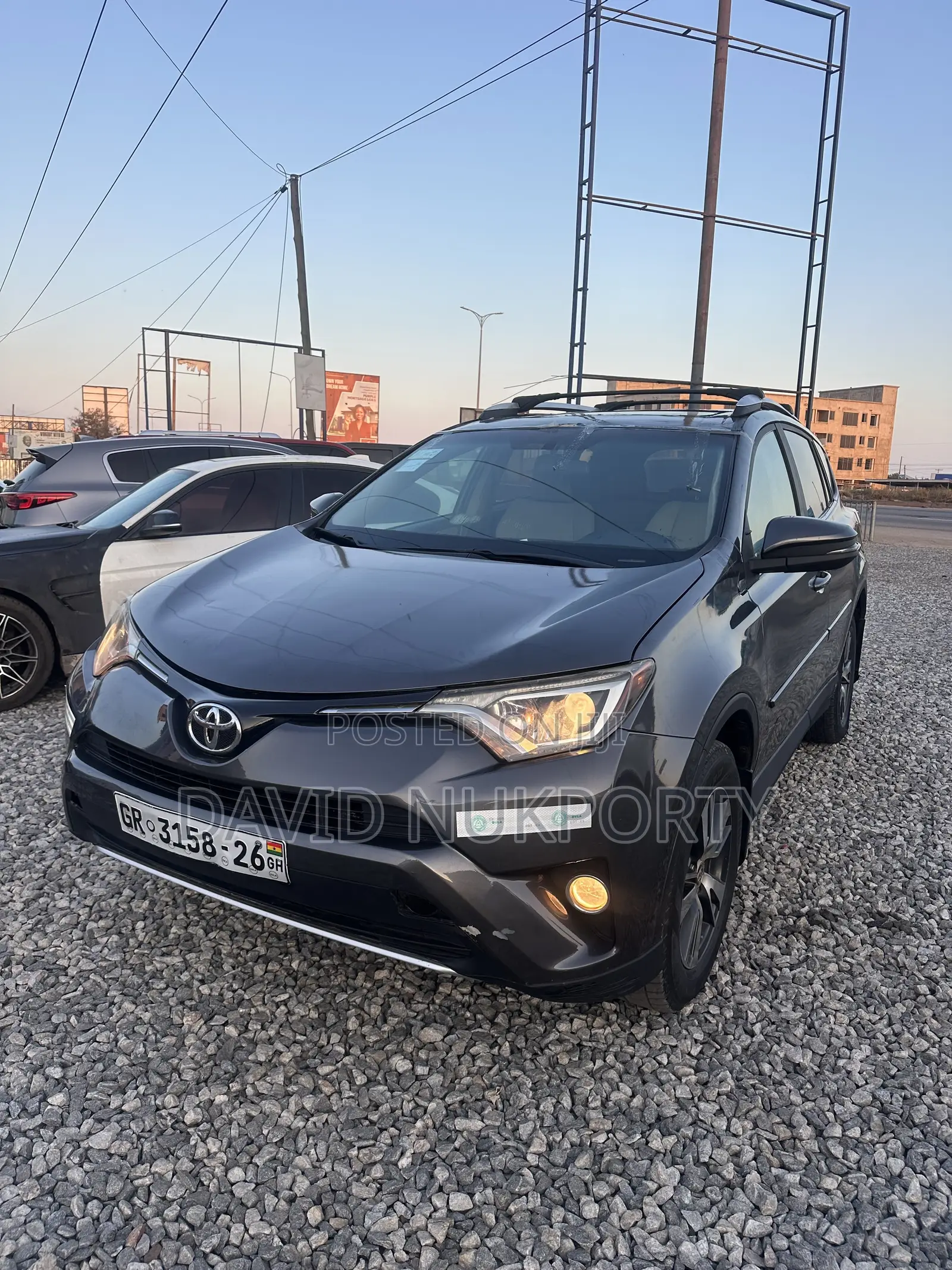 Toyota RAV4 2017 Gray