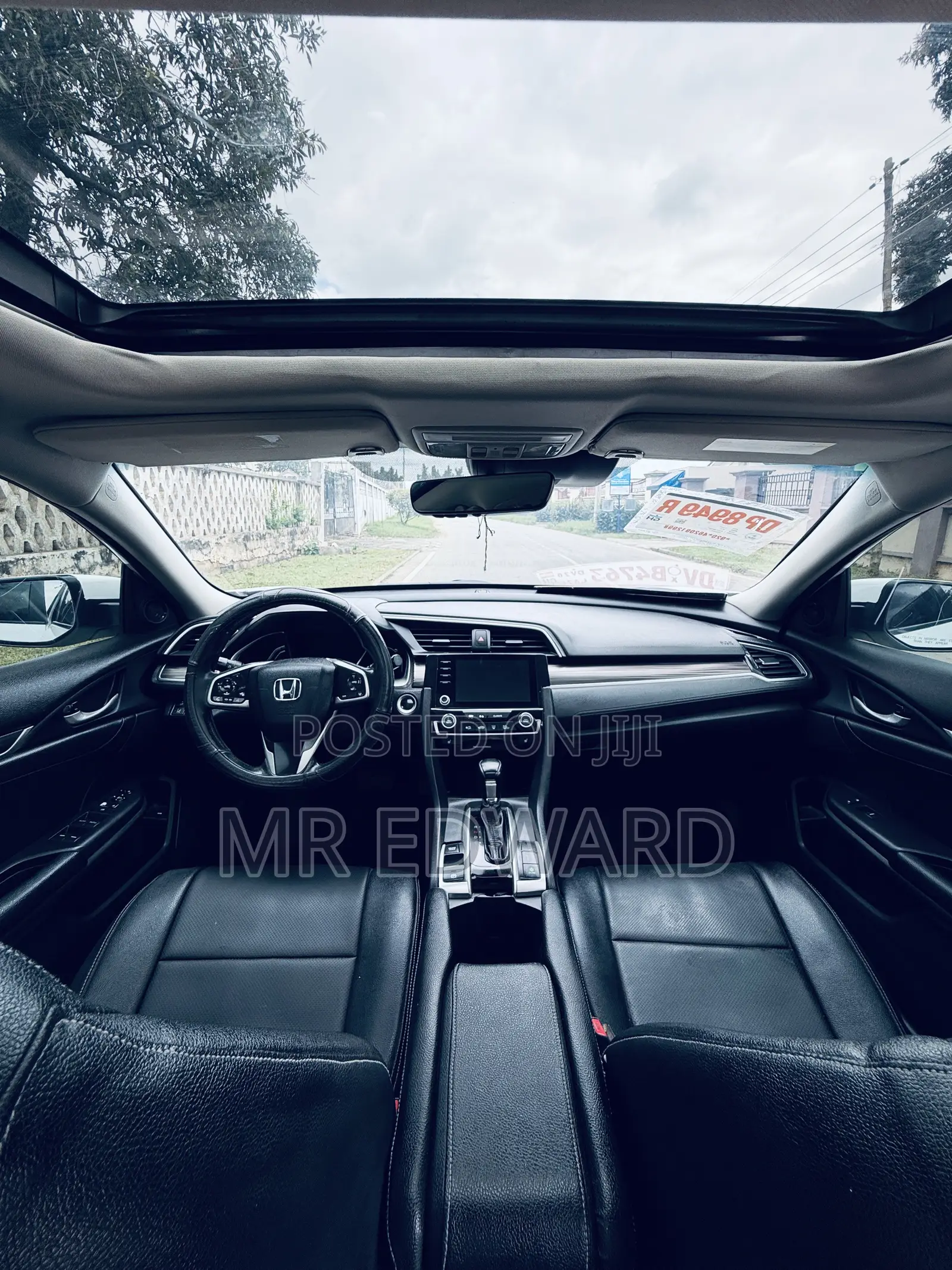 Honda Civic 2019 White