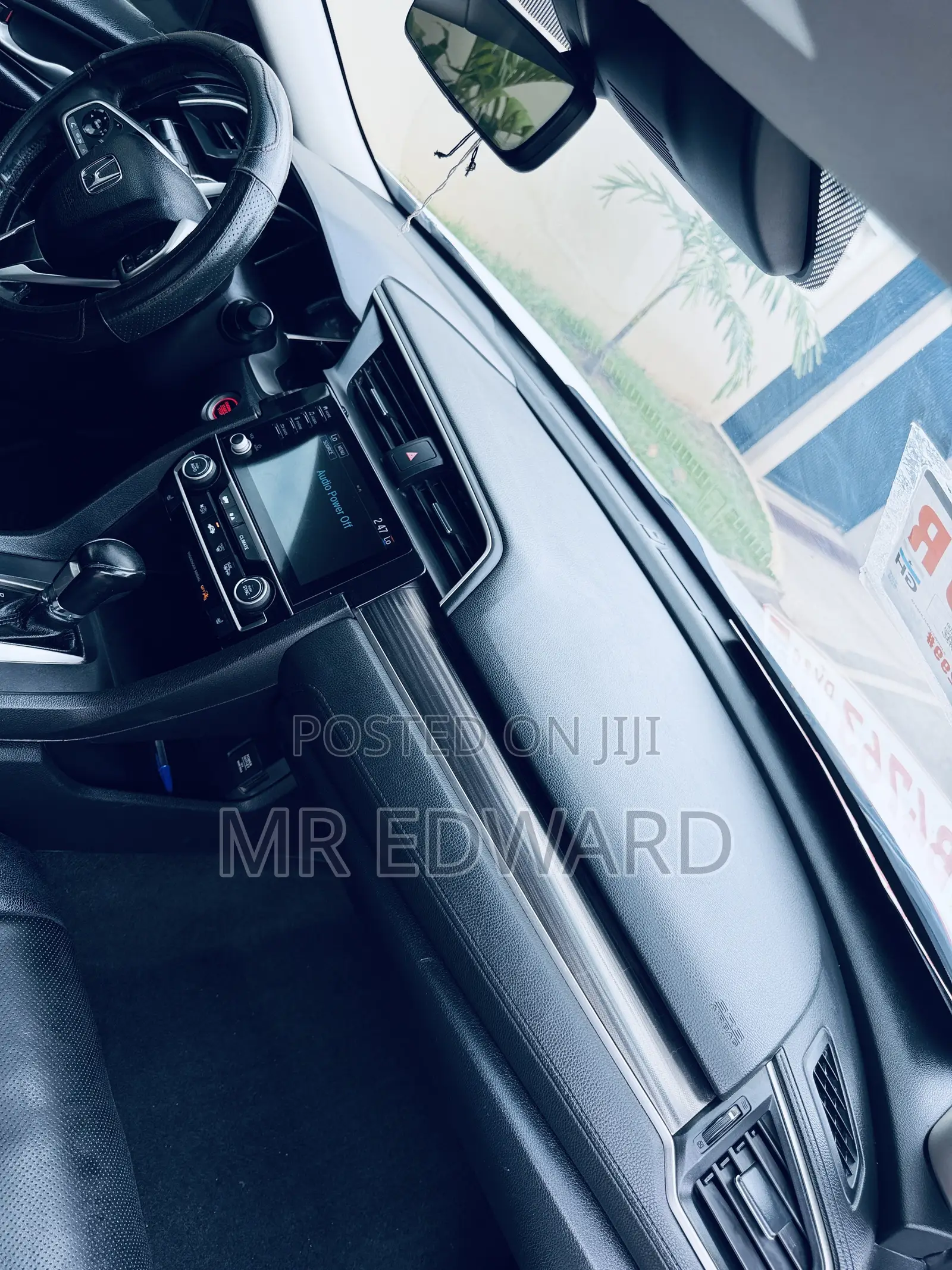 Honda Civic 2019 White