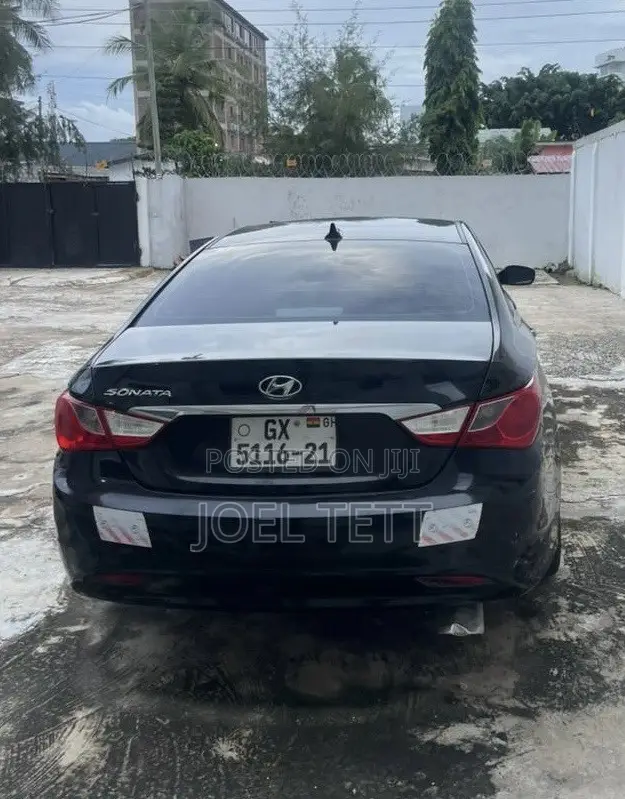Hyundai Sonata 2011 Gray
