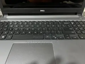 Laptop Dell Inspiron 15 5559 8GB Intel Core i5 SSD 256GB