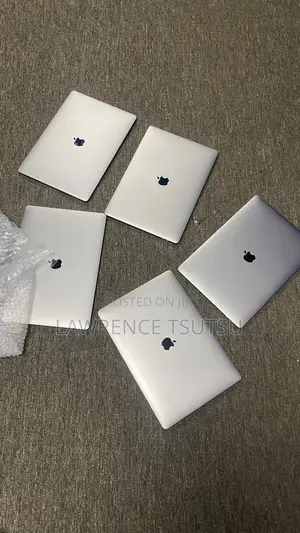 Laptop Apple MacBook Pro 2019 32GB Intel Core i9 SSD 512GB