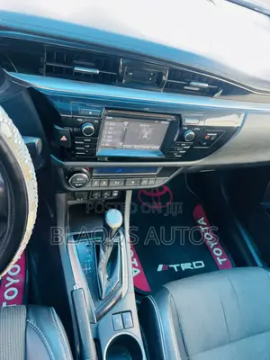 Toyota Corolla 2015 Burgundy