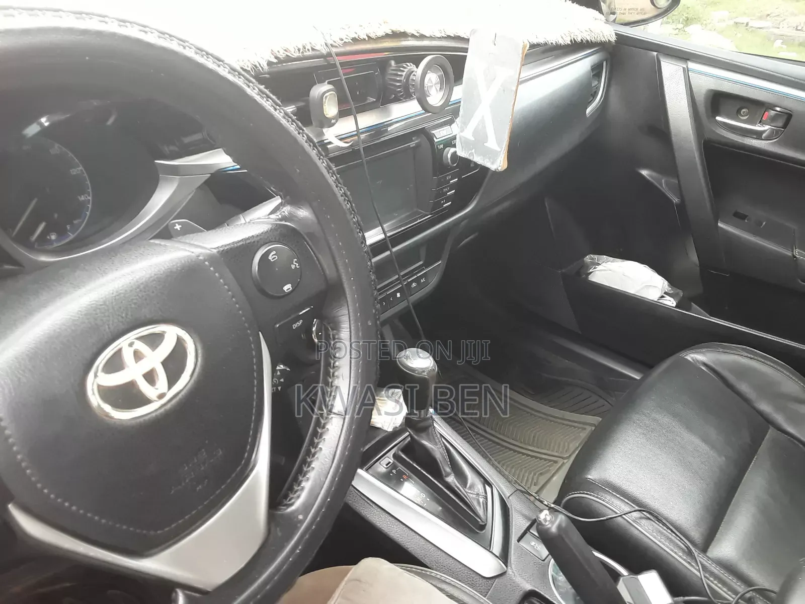 Toyota Corolla 2015 Gray