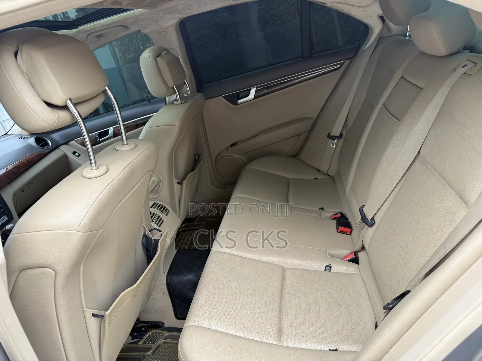 Mercedes-Benz C300 2012 Gray