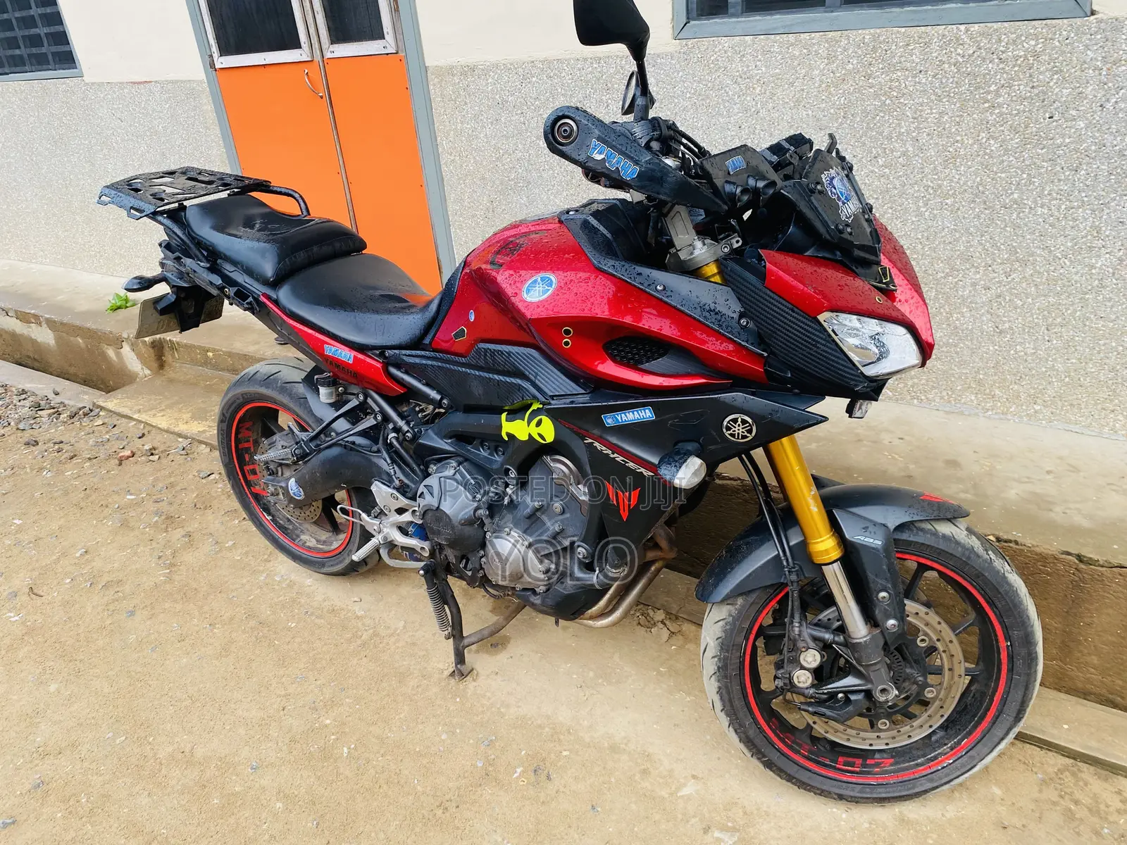 Yamaha 2018 Red