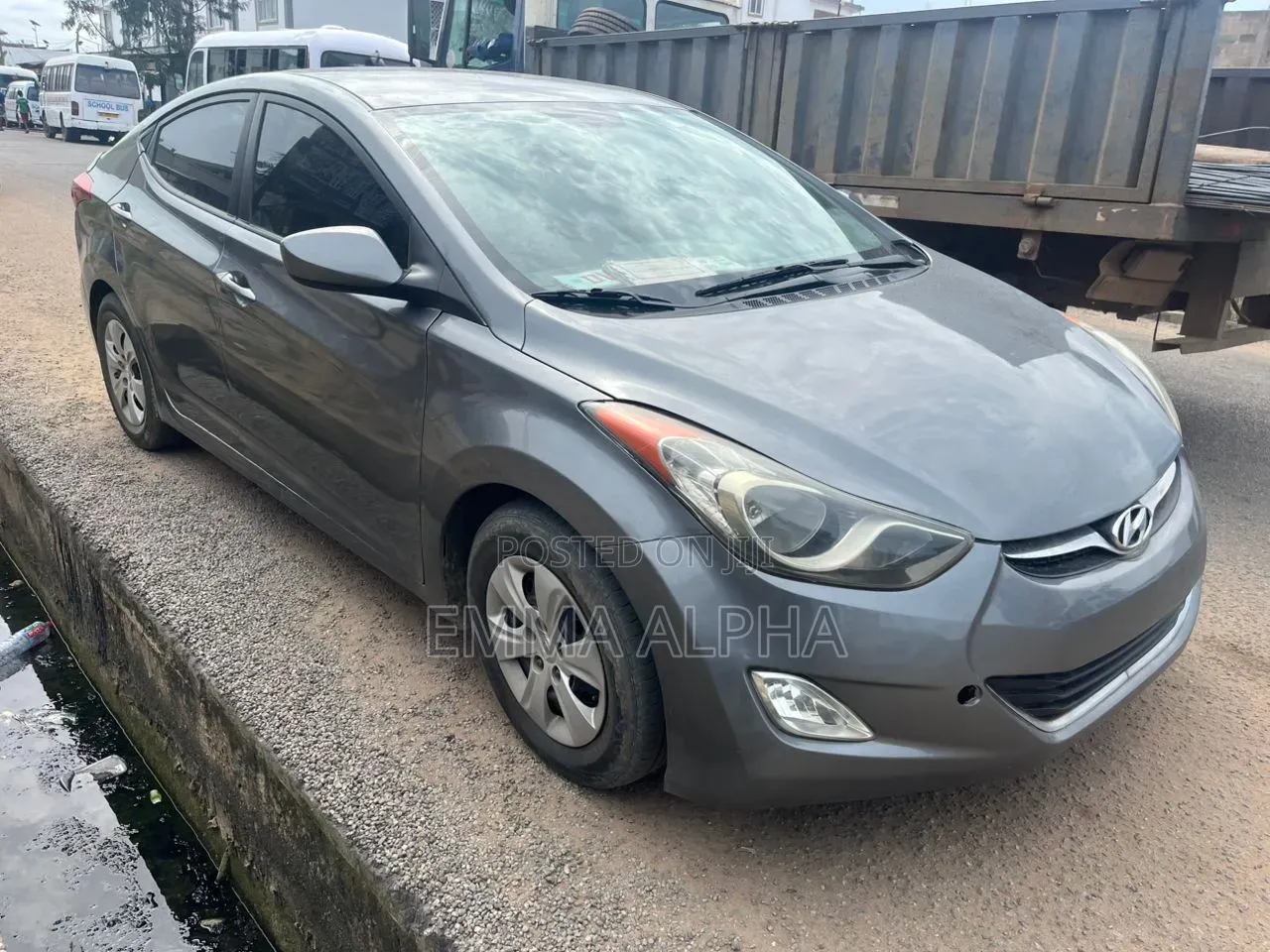 Hyundai Elantra 2013 Gray