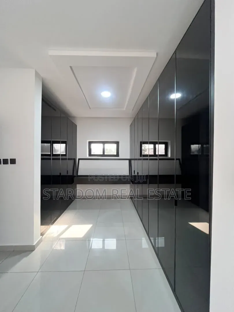 5bdrm Duplex in East Legon, Ghana Link Area for rent