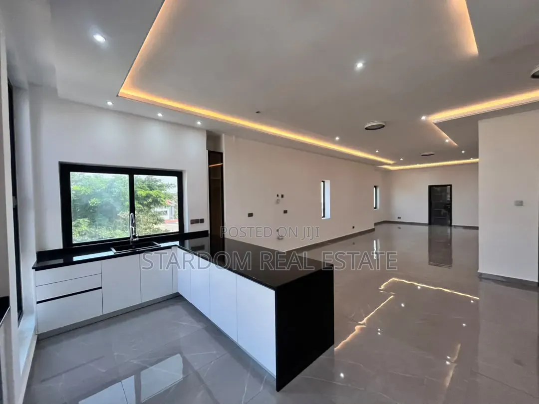 5bdrm Duplex in East Legon, Ghana Link Area for rent