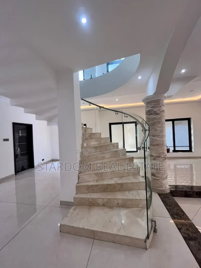 5bdrm Duplex in East Legon, Ghana Link Area for rent