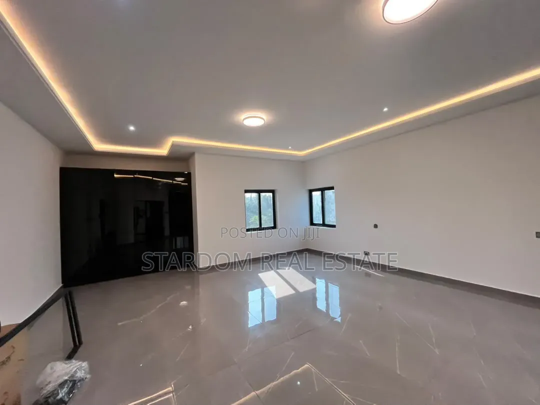 5bdrm Duplex in East Legon, Ghana Link Area for rent