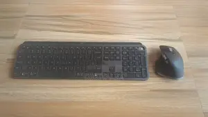 Logitech Mx Keys Logitech Master 3 Combo
