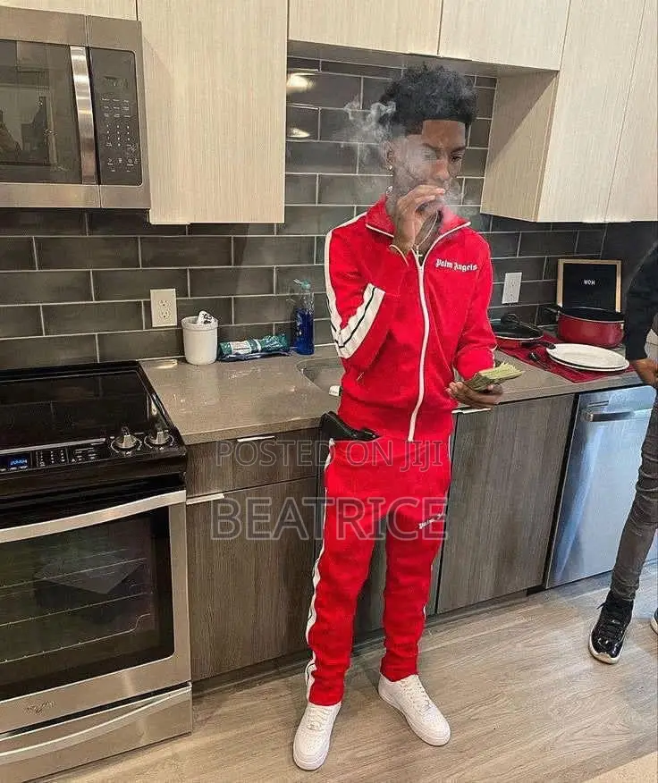 Stylish Men’s Clothing – Trendy & Affordable 👔🔥