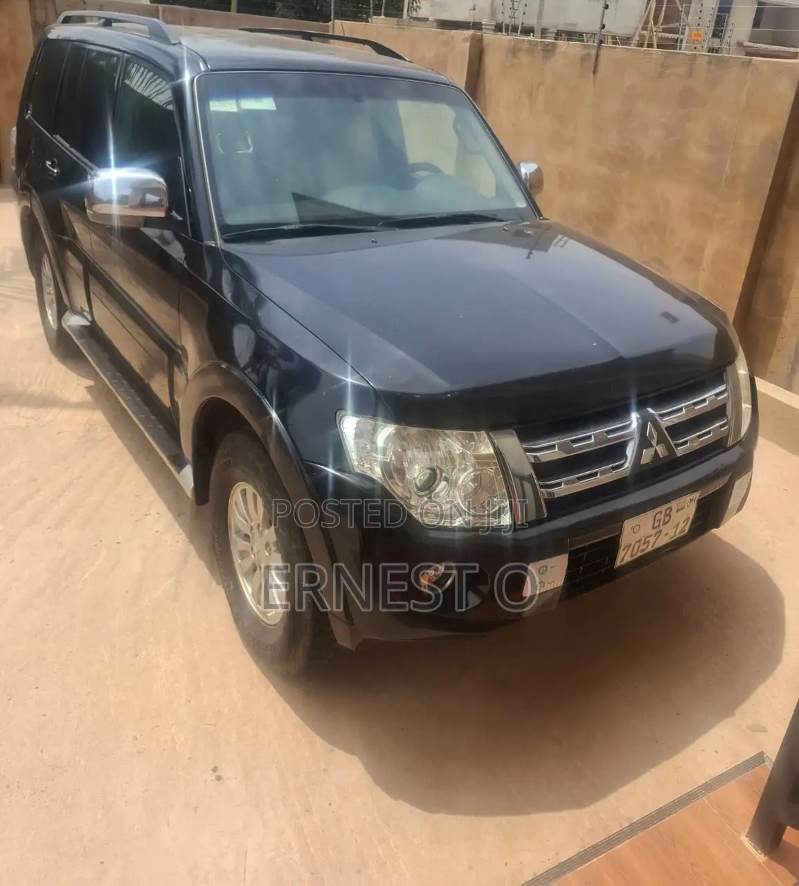 Mitsubishi Pajero 3.0 2011 Black