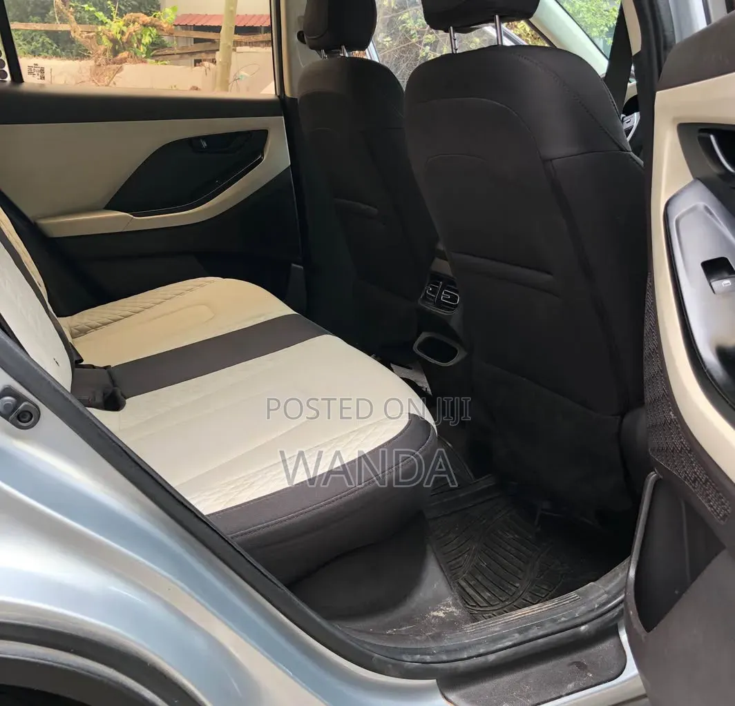Hyundai Santa Fe for Rent