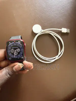iWatch Series 7 GPS AND LTE.