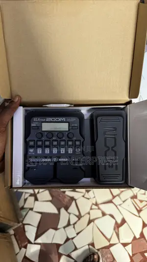 Zoom Gix Four Effect Pedal