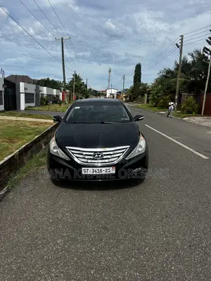 Hyundai Sonata Limited 2.0T Sedan (2.0L 4cyl 6A) 2013 Black